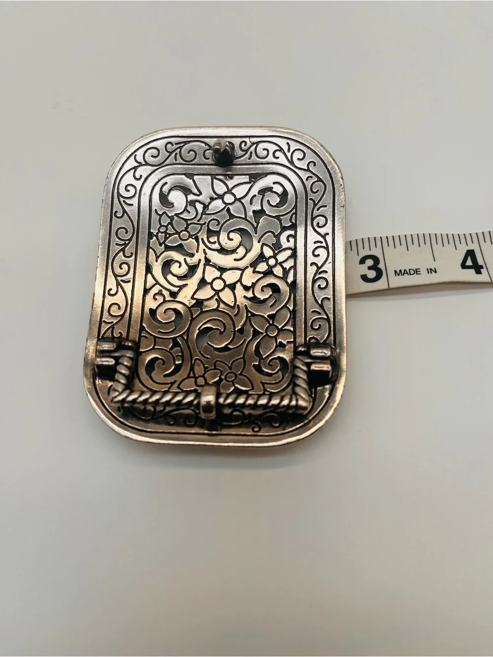 Crystal Scrollwork Decorative Belt Buckle - Silver Fits 2” Belt